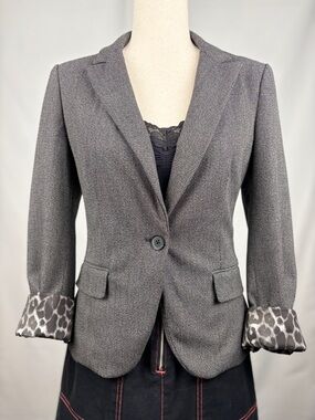 Express Gray Blazer Leopard Lined Cuffs Tailored Jacket Size 6